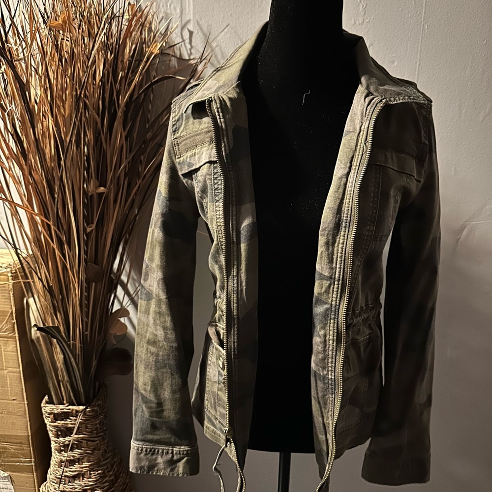 Camouflage woman Jacket